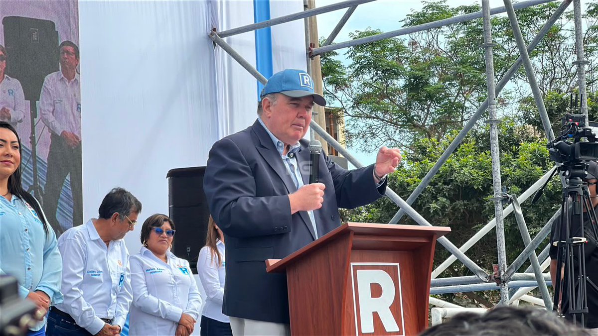 Roger García tweet media