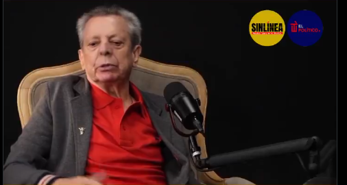 _JARGD_'s tweet photo. Cesar Bono dice que Sheinbaum está acabando con todo.
Pero no explica ni dice xq recibe la pensión de adulto mayor de los programas del bienestar de la 4T. https://t.co/aHlazvCztJ