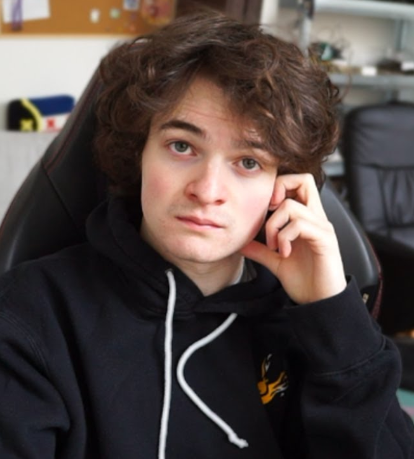 Dexerto's tweet photo. Minecraft YouTubers are hitting out at Technolarp for “impersonating our dead friend”

Tubbo, Sneegsnag, and others say the larping trend “feels off” and has put Technodad in a “lose-lose situation” https://t.co/nO8ApIAvOh