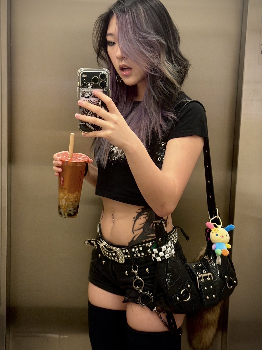 ༺ Goddess Greii ༻ tweet media