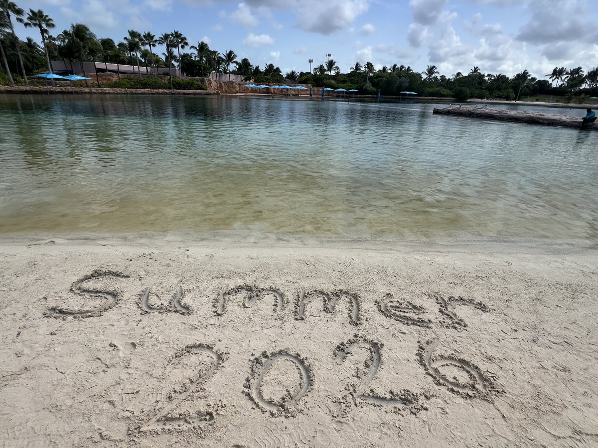 coach_ritchy's tweet photo. Just in case you wanted to swim with the dolphins https://t.co/u4WSbGa0hn