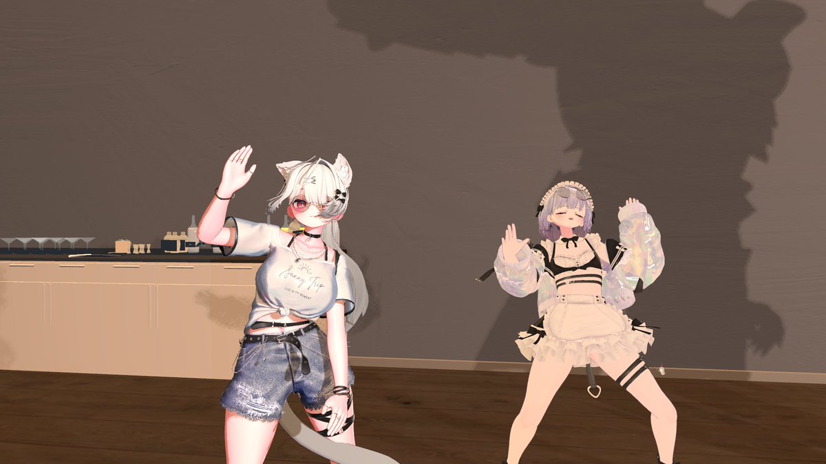 mi1933370481705's tweet photo. ＃VRCラジオ体操・日曜日の朝４時・仲間募集 https://t.co/uEtCf5QRzX