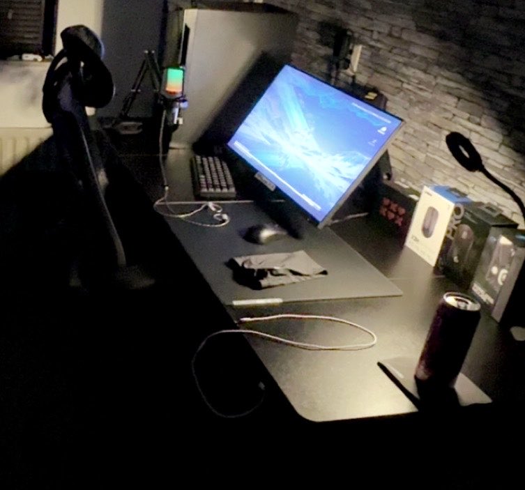 ilyDeadlyy's tweet photo. live - https://t.co/cE6mj041Yj
Come chill with me!
#valtwt #VALORANT #smallstreamer #wallhackHQ @WallhackHQ https://t.co/ssWQExY676