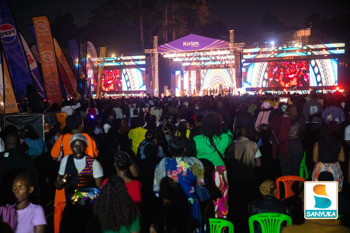 sanyukatv's tweet photo. What a turnout! Thousands have gathered at Cricket Oval Lugogo as #JosephNgooma, the man of the night, leads worship. 

#SanyukaUpdates https://t.co/6o9riSPjGF