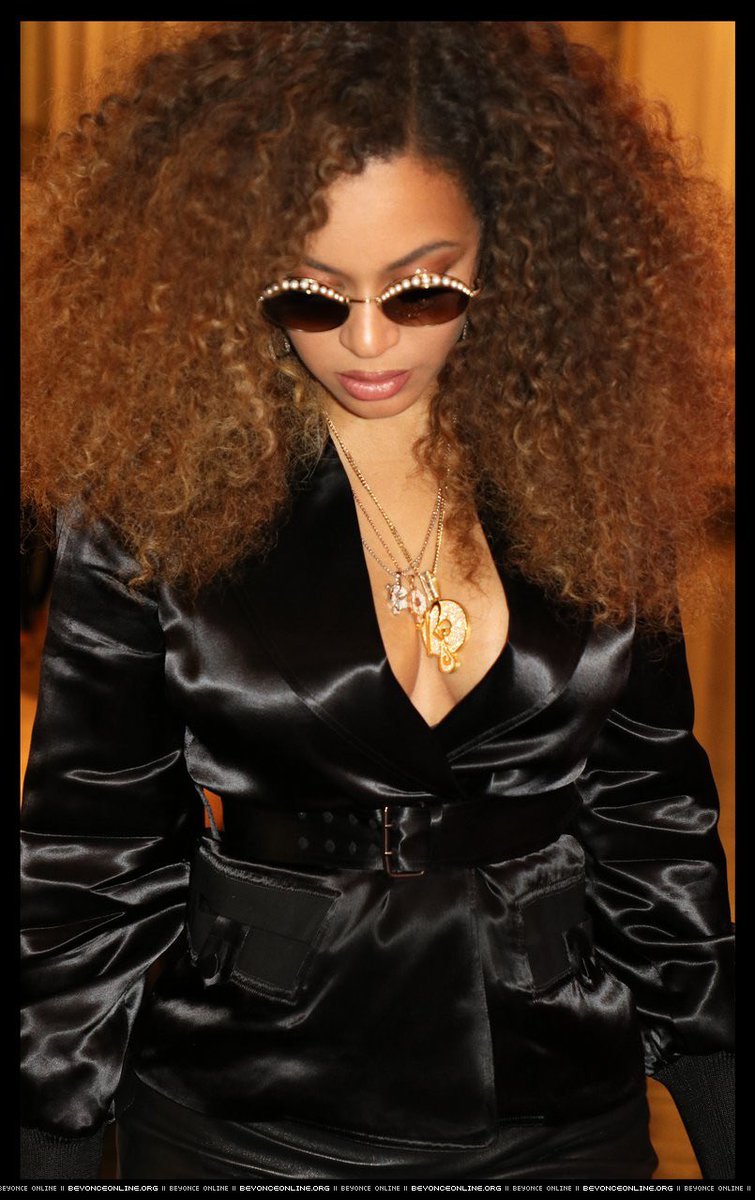 imthatgixl's tweet photo. we don’t talk about this hairstyle for me https://t.co/6cg3f2Su7J