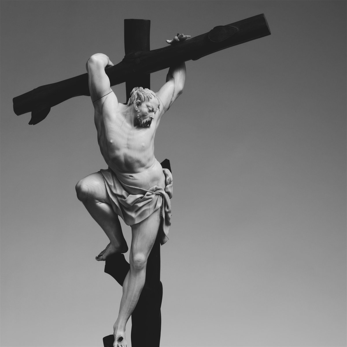pabloramirez_p's tweet photo. Calvario. Marfil y ébano. Finales del siglo XVII o principios del XVII.

@metmuseum https://t.co/Q5yvjefrQX