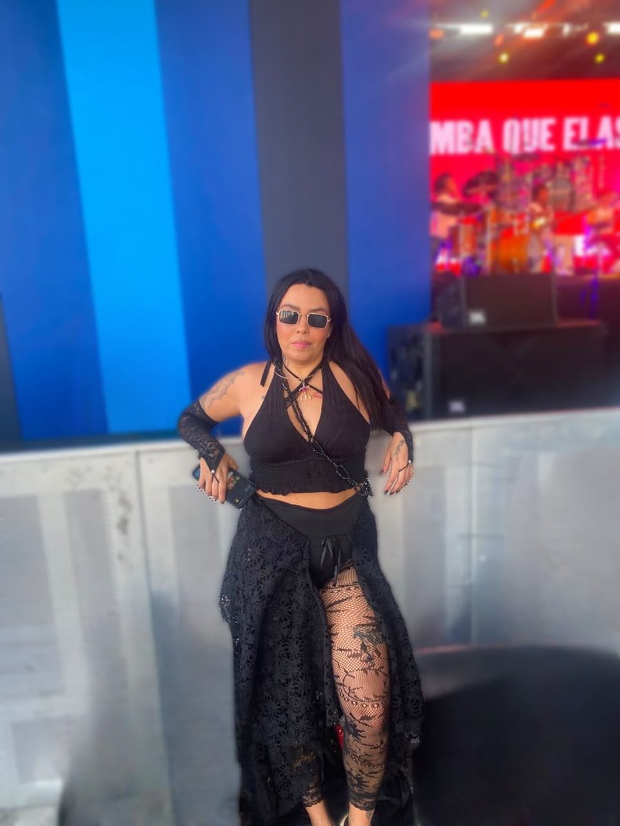 moniquinhadiva's tweet photo. Só pelo toque do tambor, você já sabe quem chegou 🔥💃🏻 https://t.co/xYGYvLZgGs