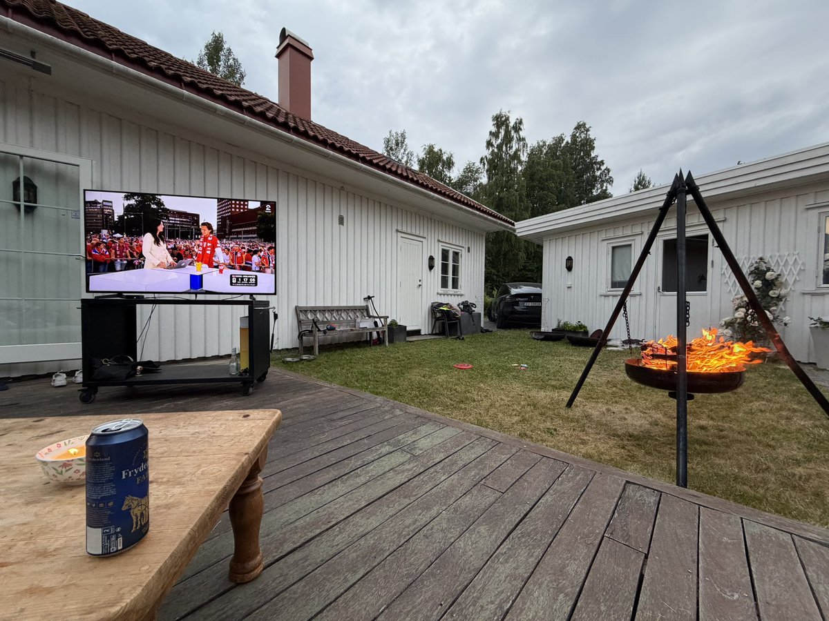 Christian Omvik tweet media