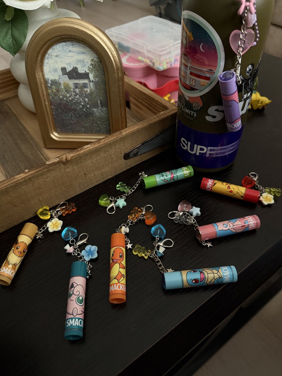 brendaa18's tweet photo. I made the cutest Pokémon chapstick keychains 🌸💕 https://t.co/kxuU6nAbGR