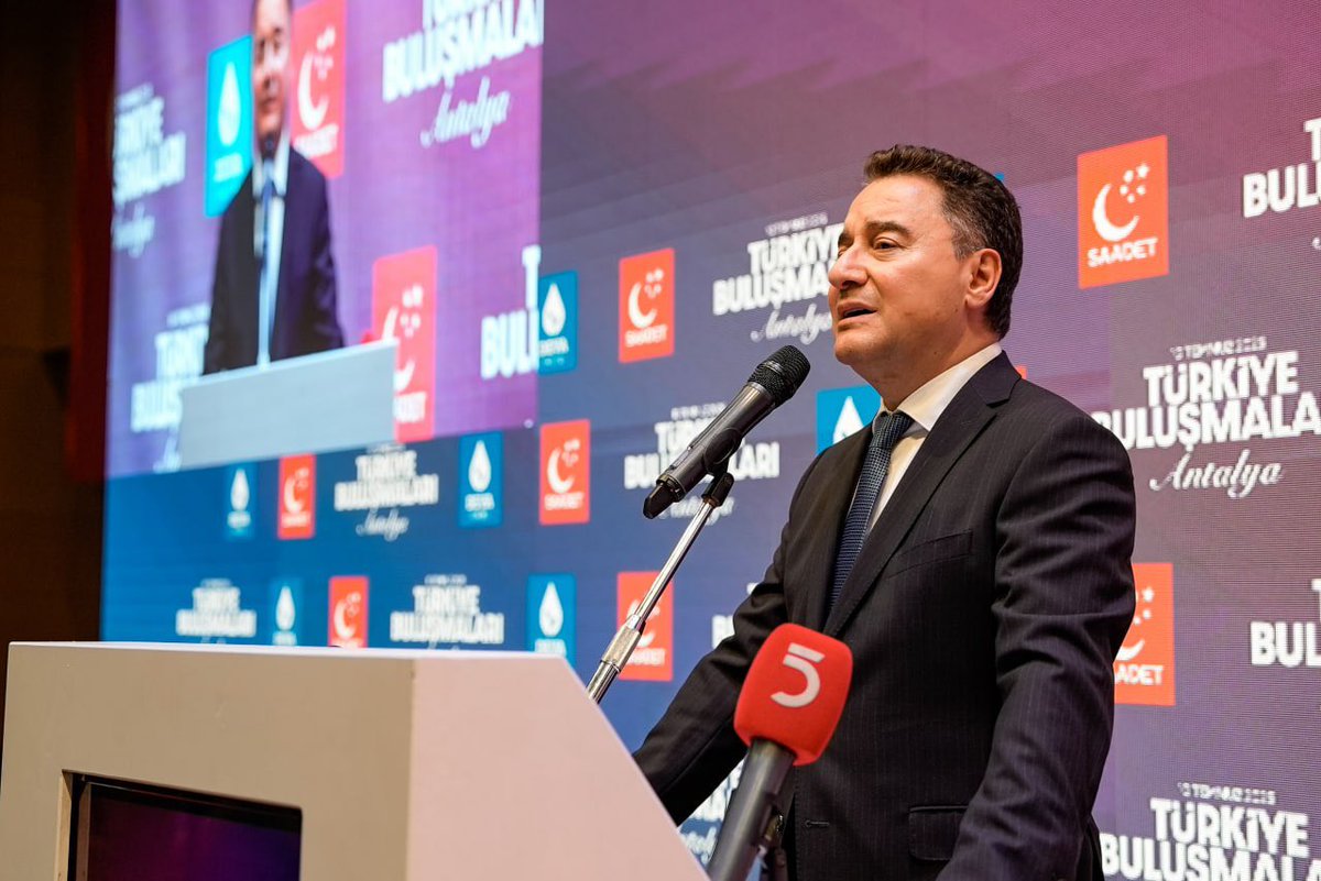 alibabacan's tweet photo. Saadet Partisi Genel Başkanı Sayın Mahmut Arıkan'la birlikte Türkiye Buluşmaları programımızı Antalya'da gerçekleştirdik. 

Gösterdikleri yoğun ilgi için Antalyalı hemşehrilerimize, emekleri için DEVA Partisi’nin ve Saadet Partisi’nin Antalya teşkilatlarına gönülden teşekkür ediyorum.

Dün bir kez daha gördük ki; milletimiz umudunu koruyor.

Türkiye'nin yarınlarını birbirimizi dinleyerek ve dayanışmayla inşa edeceğiz.