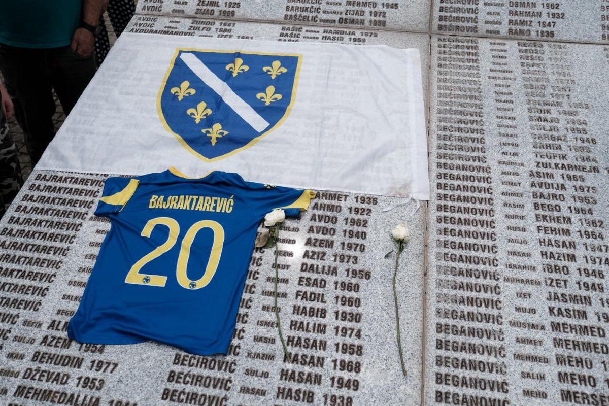 PCRCBiH's tweet photo. Today our #SYS26 youth attended the commemoration at the Srebrenica Memorial Center in Potočari, standing alongside thousands who gathered to honor the victims of the genocide.

They walked among the graves of over 8,000 Bosnian Muslim men and boys, witnessed the solemnity of the day, and stood in remembrance with survivors, families, and people from around the world who came together to say: we will never forget.

#PCRCBiH #SYS26 #Srebrenica31 #sjecanje #mladi #remembrance #youth