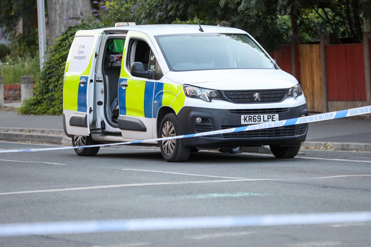 aspmcr's tweet photo. Stretford Road at the junction with Chorlton Road in Oldham Trafford is currently taped off after a serious incident at the set of lights.

Forensics officers can be seen gathering evidence at the scene. https://t.co/x1AkHcQg96