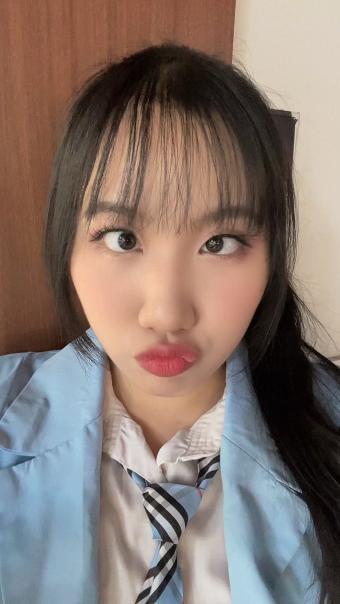 zhevincia's tweet photo. Otsukaresama, Hotaru Machi! 🤩
Seneng bgt hari ini bisa perform ga cuma bareng Kohi tapi juga dengan orang-orang baruuu 😚 semoga kalian suka “kejutan” hari ini yaa XD

see you di next event~ 💗 https://t.co/j0R5srHJZF