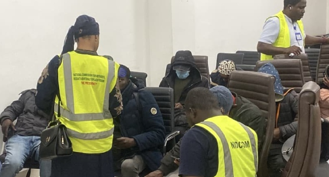 channelstv's tweet photo. Sixth Batch Of Stranded Nigerians In South Africa Arrives In Lagos

The Nigerians in Diaspora Commission said that the returnees were welcomed by government agencies and received donations from different individuals and organisations.

https://t.co/eAgvXJnYml https://t.co/0KBmRm0Gz5