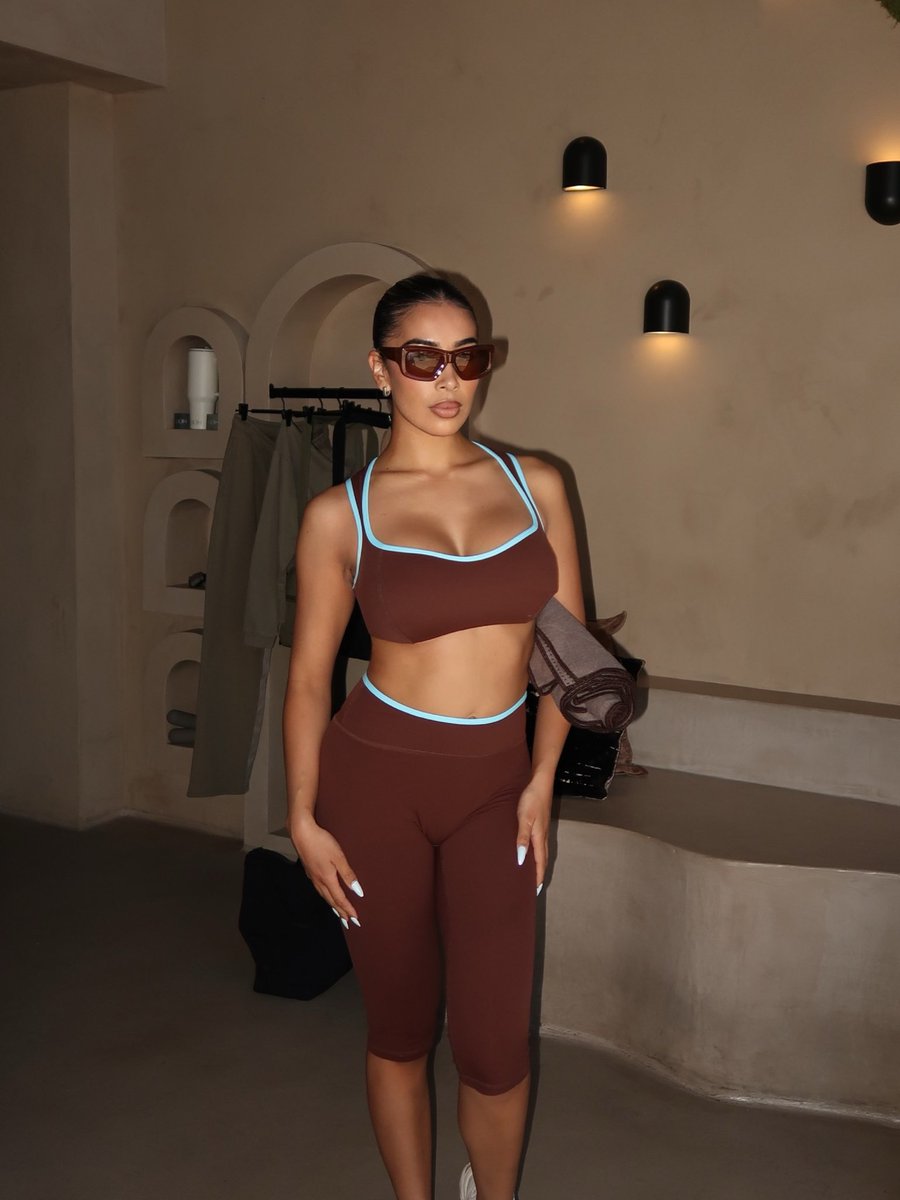 aadi1626149's tweet photo. 🐻💦 @fashionnova 

.
.
🔍 Trim Check Active Capri Set - Brown/combo https://t.co/3CpAfhchys