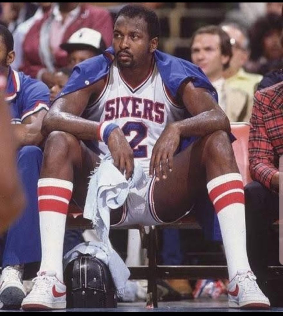 MicahFMalone's tweet photo. Moses Malone🏀❗️

- 09.13.2015
#NBA75
#Chairmanoftheboards
#arealone
@NBA 
@sixers 
@PHLSixersNation https://t.co/1CcdAWIBqp
