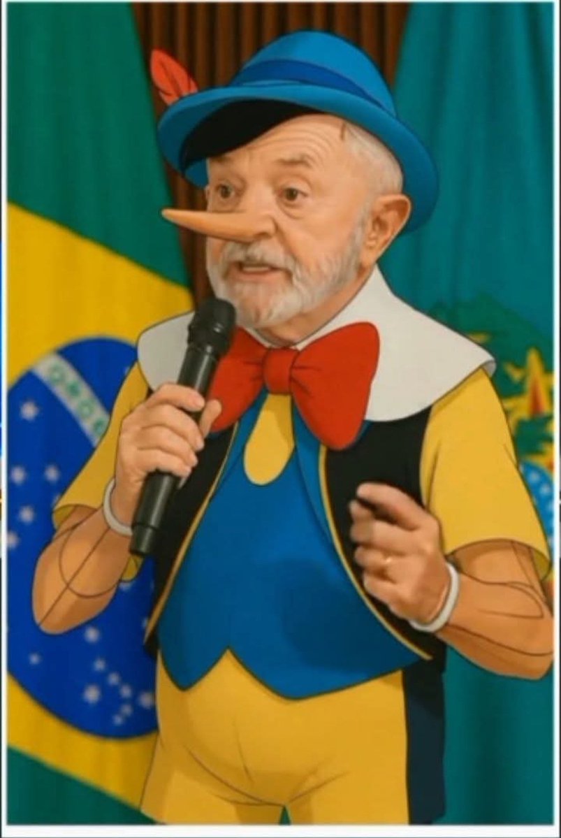 rogerfoga's tweet photo. @pedrorousseff Familia Petralha é tudo suco de corrupção https://t.co/pbEqL0Yqiy