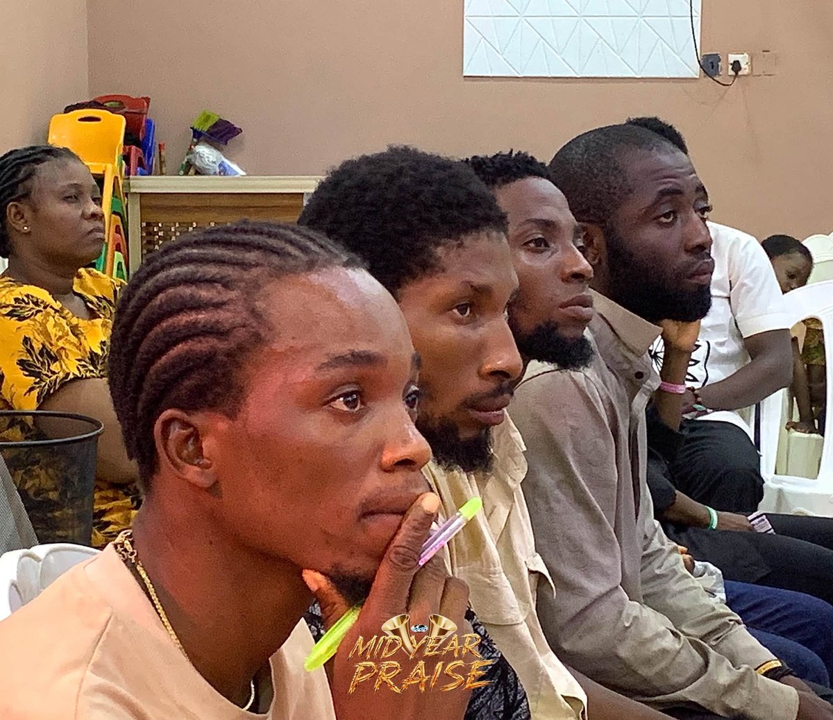 dlem_global's tweet photo. Prophecies must be facilitated if they must be fulfilled.
You don't watch prophecy, you war prophecy.
Every of God's words cannot fail, but you need to enforce it to be fulfilled in your life.
Today was powerful 
You don't want to miss the grand finale
See you Tomorrow by 4 pm. https://t.co/dpC3YpD1Uv