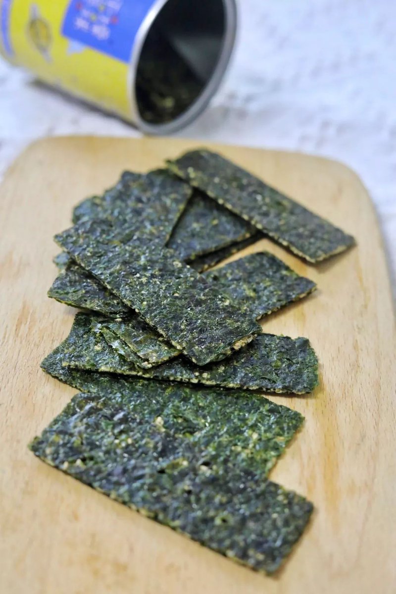 bitter_h's tweet photo. Sharing my favorite crispy seaweed snacks with you!  Crunchy, savory, and totally addictive—perfect for a quick snack break  Tag a friend who’d love this! https://t.co/PolQam4bI6