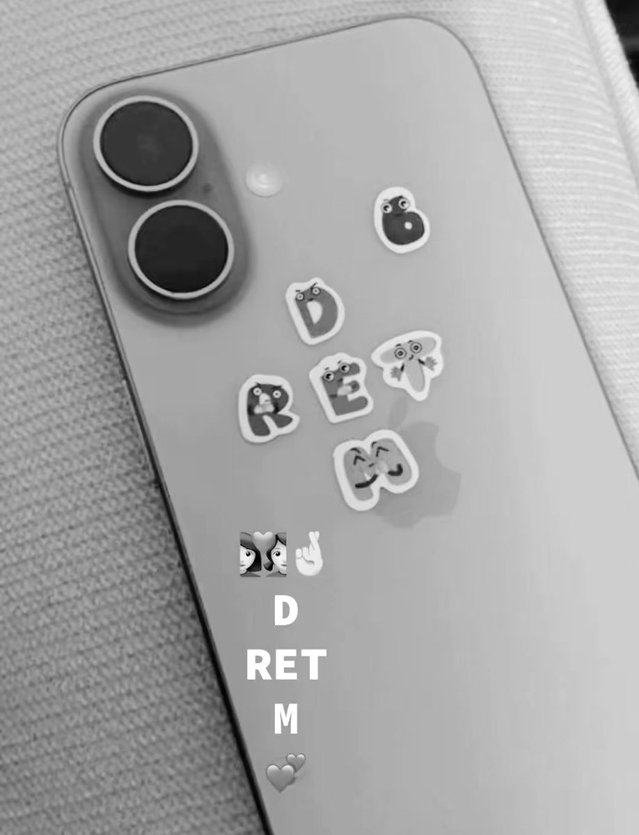 𝟴𝟯 tweet media
