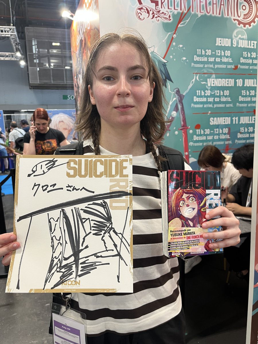 Kim_Ki_oon's tweet photo. 今日も多くの「SUICIDE RED」ファンにハリ丸先生のサイン会にきて頂きました！
ありがとうございます！

#ハリ丸　#SUICIDERED　#HARIMARU https://t.co/DJM661sAvM