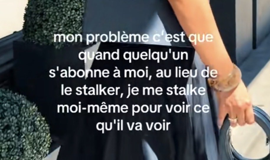 meymiuu's tweet photo. Je suis la seule folle? https://t.co/5442t4KUOM
