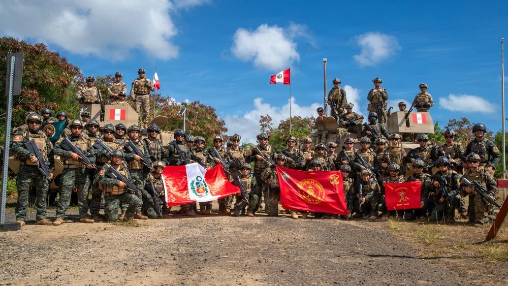 SA_Defensa's tweet photo. Recent photos of the Peruvians at #RIMPAC2026 in Hawaii. https://t.co/BGHsVZsdPK