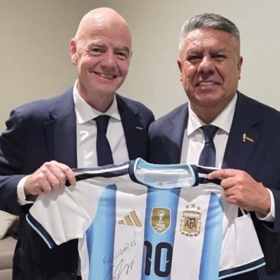 PolymarketSport's tweet photo. 🚨TRENDING: More than €42 million of the €300 million Argentina received after winning the 2022 World Cup was diverted to shell companies. 

A contract signed just 9 days BEFORE Argentina's World Cup win vs France reportedly gave 30% of the AFA's World Cup revenue to a company called TourProdEnter.

FIFA then allegedly transferred the World Cup funds directly to that company, which reportedly has NO links to football. 

— @Romain_Molina