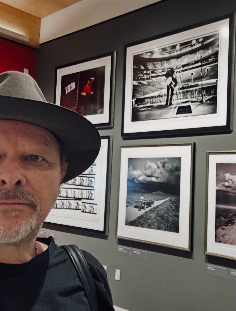 Danny Clinch tweet media