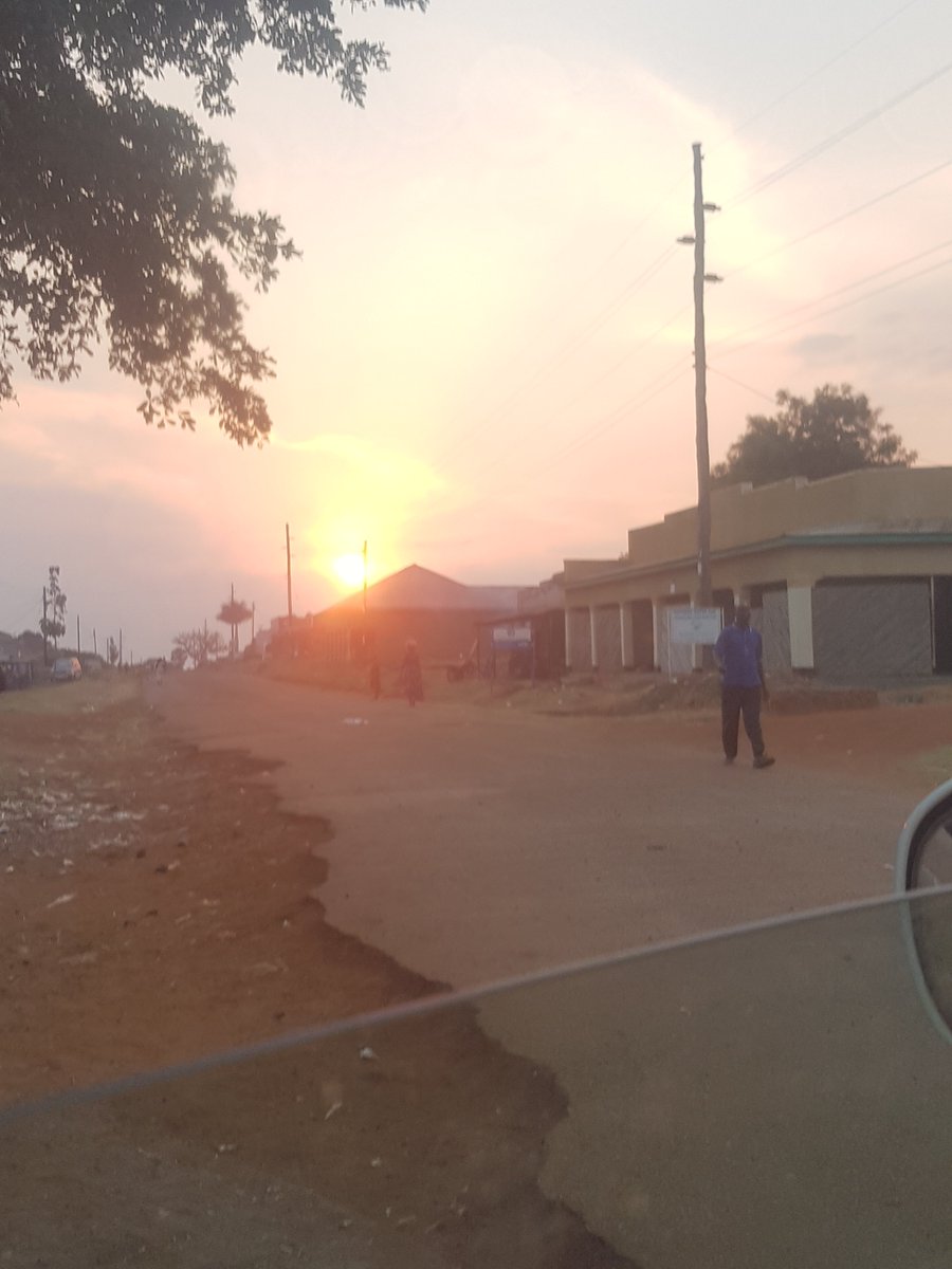 LuoPoetryClub's tweet photo. The realities of Northern Uganda, of Uganda are harsh, and I just wanna tell the truth @BalaamBarugahar come and rescue people of Agago. Poor roads all over. https://t.co/v2mL6Yqw1t