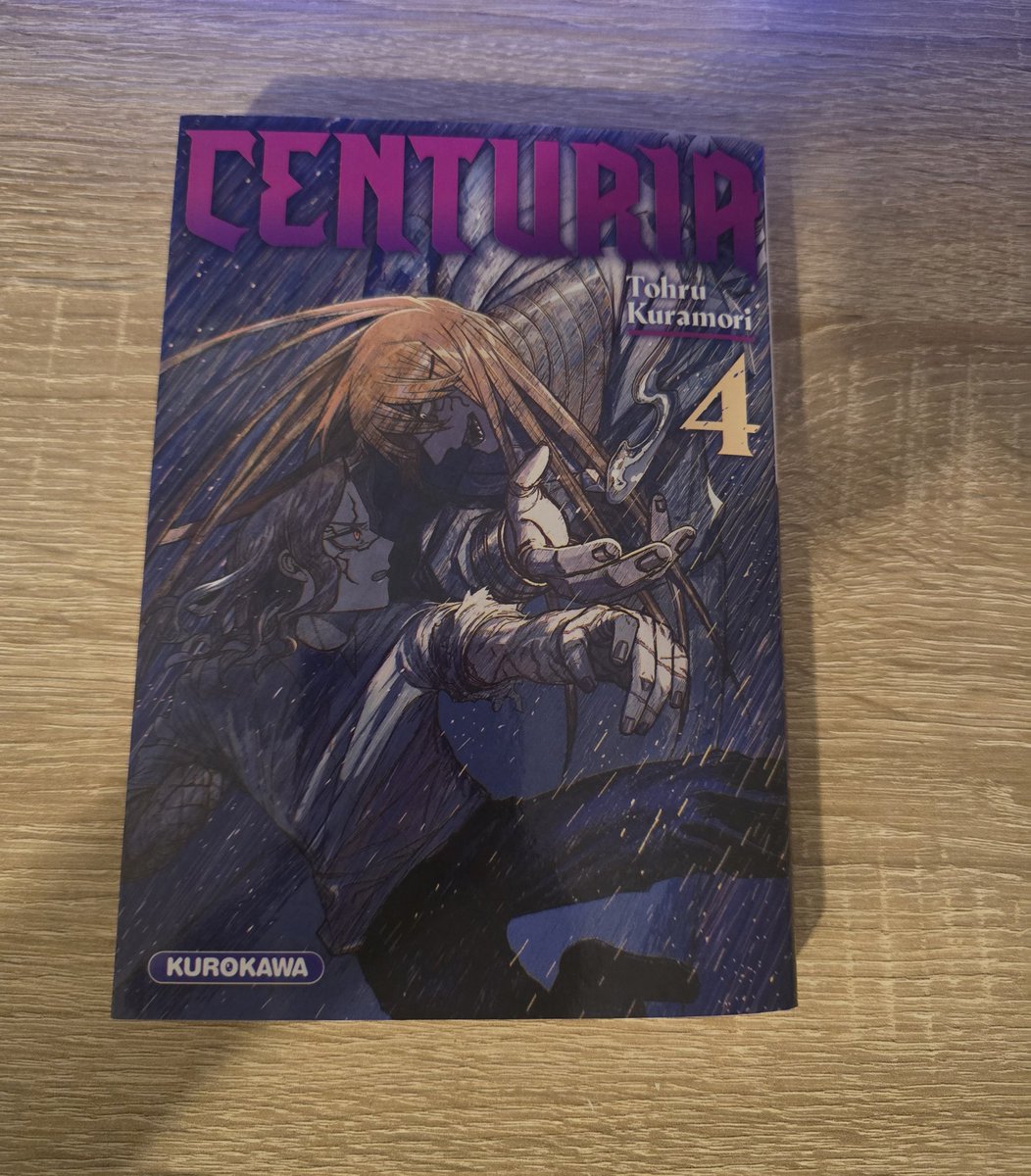 Darkslayer1250's tweet photo. Nouveaux arrivages !! 😃
Le premier tome de Yu Gi Oh édition Millénium ❤️
Le tome 23 édition limitée de Dan Dadan ❤️
Et le volume 4 de Centuria 🥰💖 https://t.co/GFlXRZxsmm