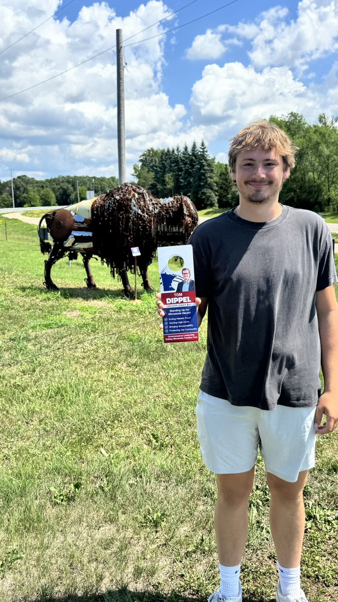 RenewMN's tweet photo. Even when it’s hot, our team is out and about all around Minnesota! https://t.co/abw9y1bTWy