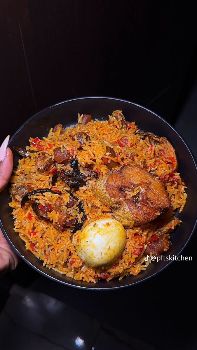 AreaBoy🇳🇬 tweet media