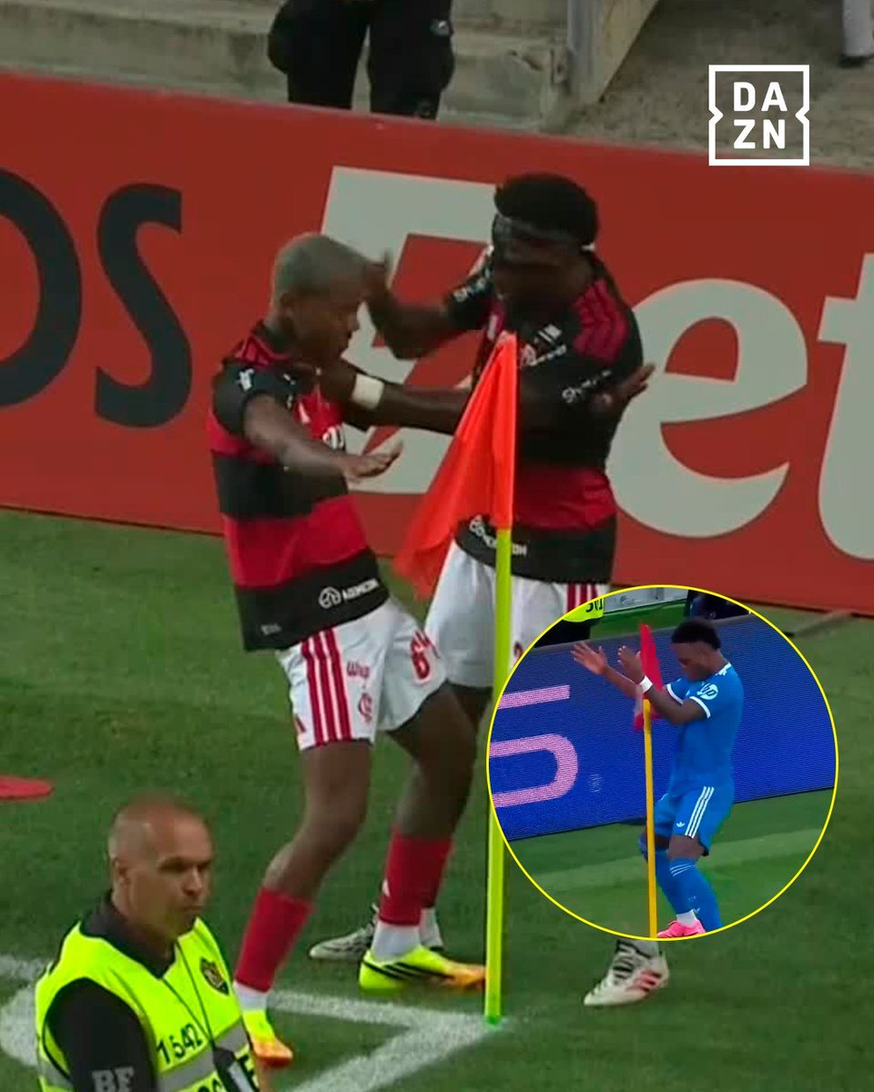 theMadridZone's tweet photo. 🚨 Flamengo's Wallace Yan just scored against Benfica and did the Vini Jr celebration 🔥 https://t.co/FlRNLdOcDy