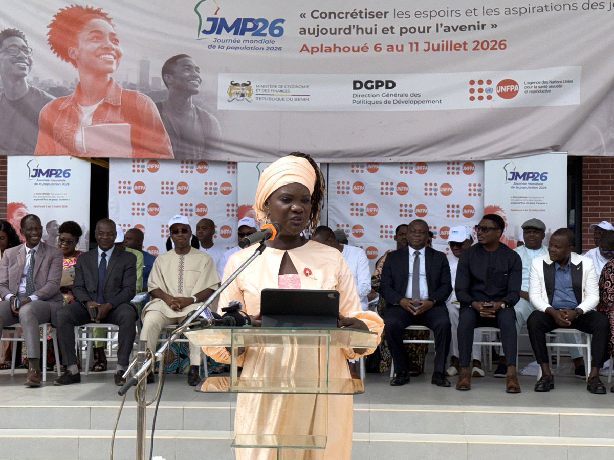 UNBenin's tweet photo. À #Aplahoué, @gouvbenin, diverses autorités nationales, partenaires et @UNBenin ont célébré ce jour la #JMP2026 autour du thème : « Concrétiser les espoirs et les aspirations des jeunes – aujourd'hui et pour l'avenir».
Investir dans les jeunes, c’est investir dans l’avenir du🇧🇯. https://t.co/Q8Uck6FIIU