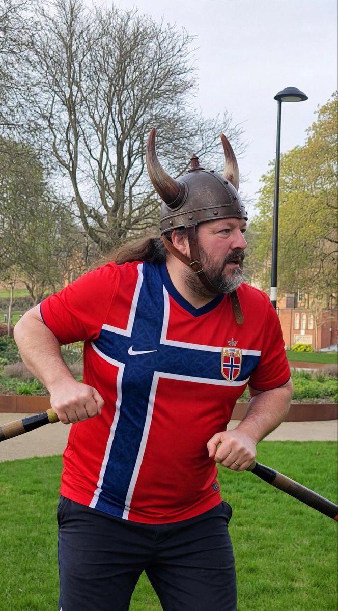 Medway_Labour's tweet photo. Vince has been out practicing his viking row today.

Well done Vince. 👍 https://t.co/pCwOoTRaza