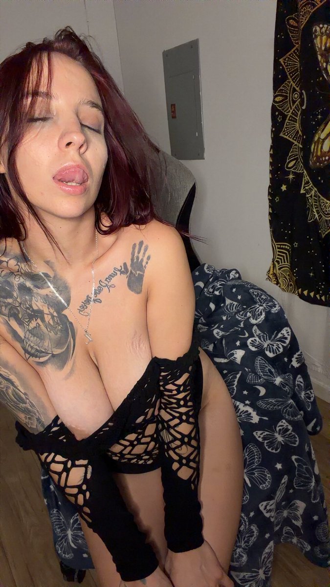 MilfMagicXo's tweet photo. @sevdaloji https://t.co/gHTingeVf6