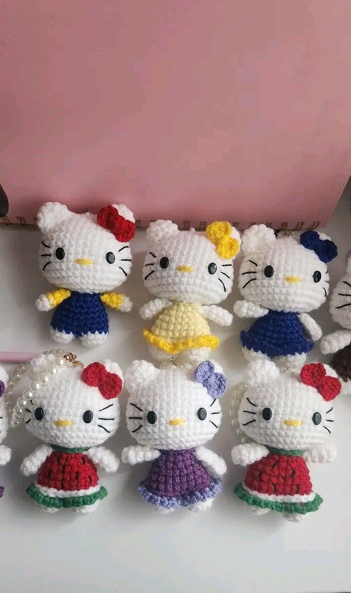 artesofi_bta's tweet photo. Se viene el cumpleaños de SOFI, asi que  necesito que X haga su magia para que las ventas de @Artesofi_bta suban.

Recuerden que hacemos personajes, personas, mascotas, jugadores, llaveros, flores 100% tejidos a mano.

Te agradezo tu RT o tu ❤️ https://t.co/vn77uUEnu7