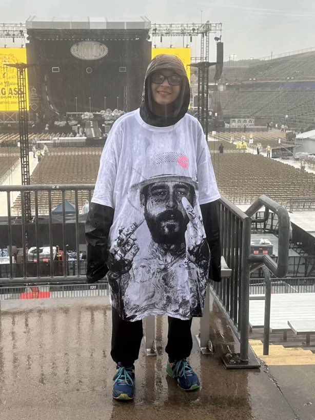 Extra Posty tweet media