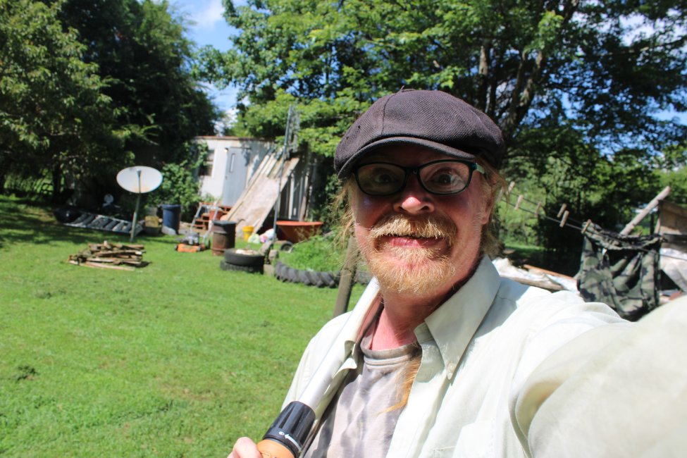 docsanderson's tweet photo. #Scientists #MentalHealthMatters #Chores #Responsible @NatGeo @danpeckwx @HeartsofHeroes_ @Nature Lizzie Mags G after nap i disposed of the Trash &amp; Got Immediate Backyard mowed to #Clothesline Serious #Cardio sweat making eyes sting But kitchen ready for #Pizza night Mwah HOT Lee https://t.co/A80VBr8FEu