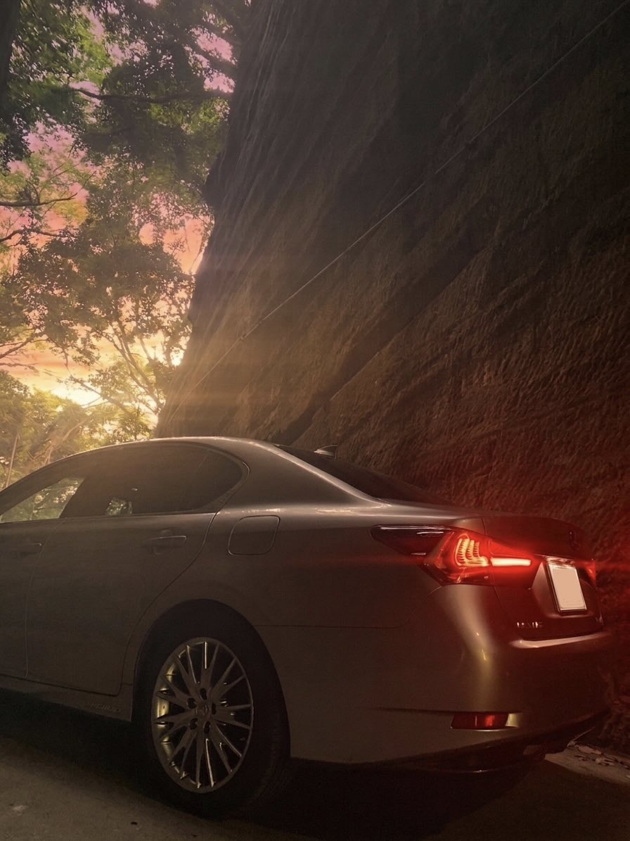 yukakenn's tweet photo. やすらぐ

#LEXUS GS450h Version L
#レクサス
#車と風景 https://t.co/TakBWyXqqH