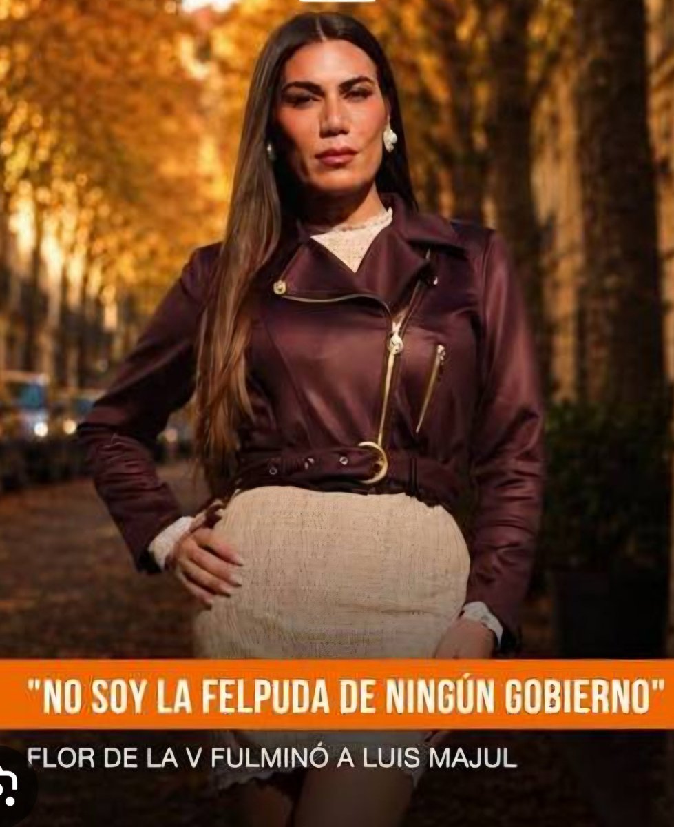 NickyMarquez1's tweet photo. El hijo no reconocido de Hugo Moyano se paró de manos: https://t.co/dj5OKDybxY
