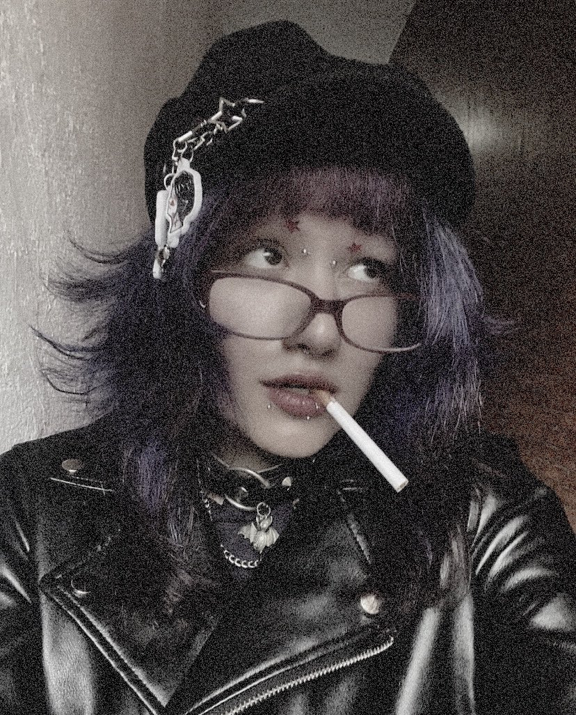 · ₊˚⊹ SAYU 🎭༉‧₊˚ | SAW ROMLLIS tweet media