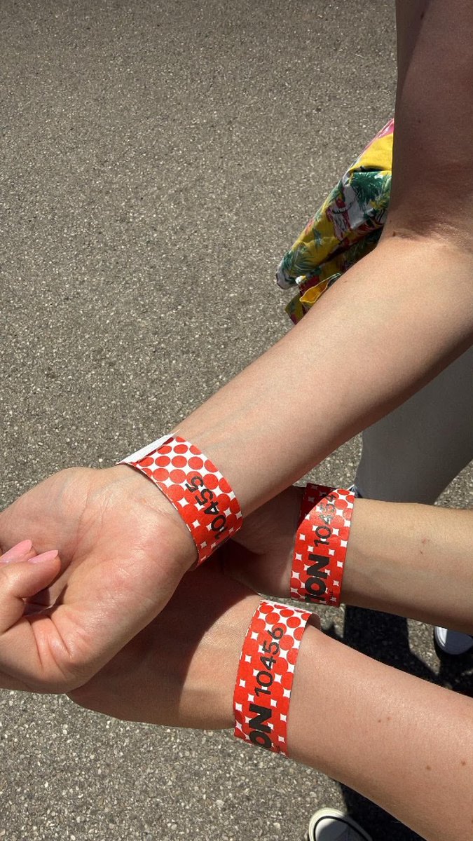 InLoveWithPOMI's tweet photo. Our numbers and our view today in Munich 😭 thanks BTS, it’s been a pleasure 💜 https://t.co/7IA23X4cNf