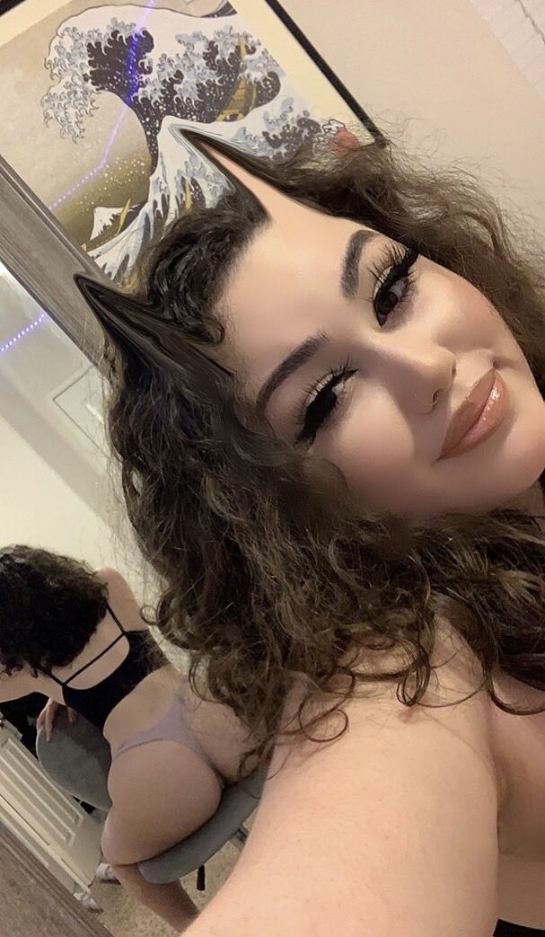 Christinab42983's tweet photo. Who can fuck me harder hmu for meetups🍑👿 
#pornriding #dallasnightlifestyle #porn #dallasmeets #dallas
#dallasmeetups #dallaslinkup
#dallasfyp #dallasfreaks #dallasplug https://t.co/xenvM6Hb1U