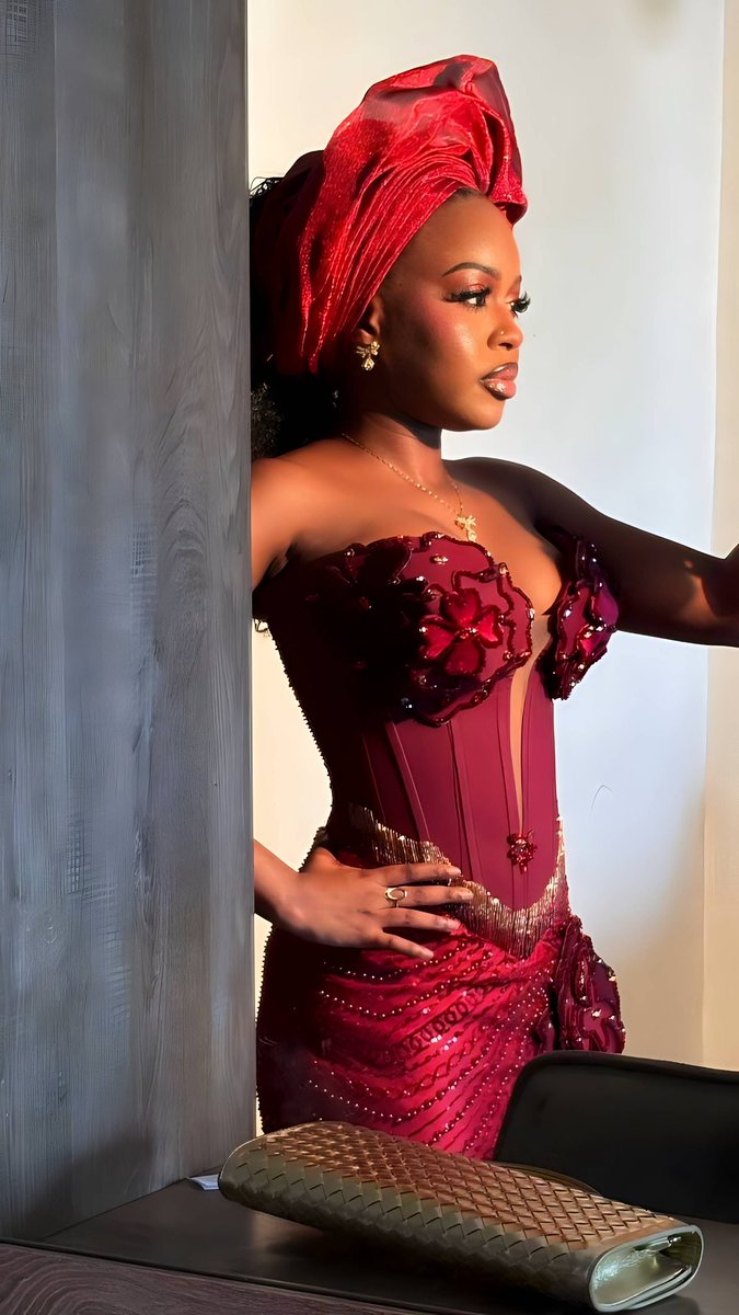 AnnabelAjose's tweet photo. owambe diaries 😘 https://t.co/x7NPe0aOyP