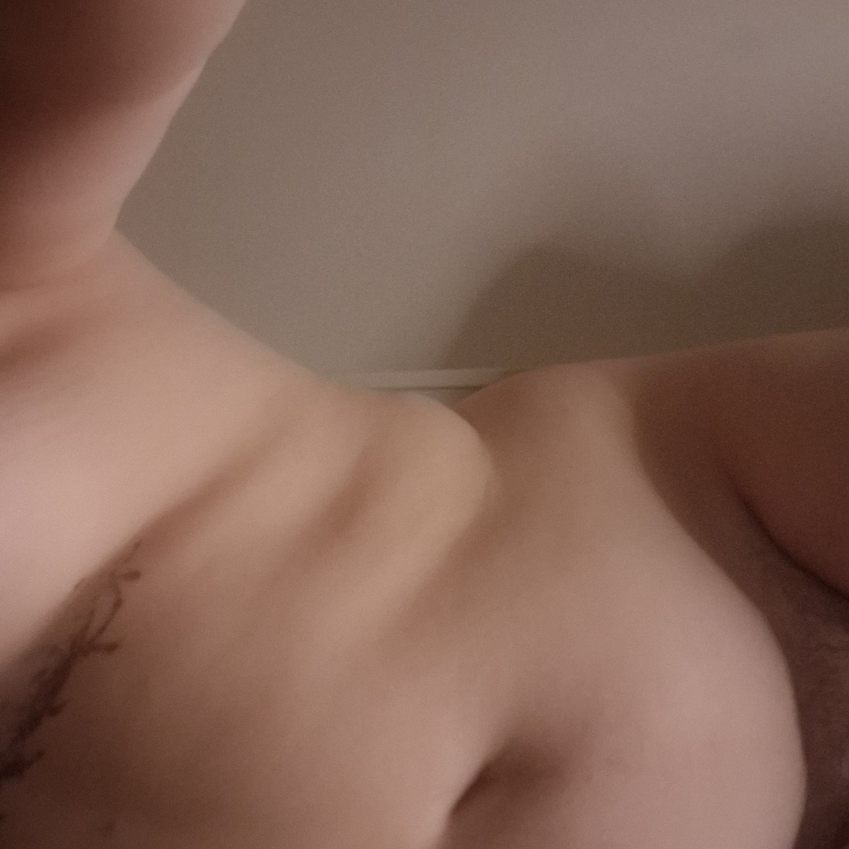 YapByTheMoon's tweet photo. Long time no belly! https://t.co/7hVMhgUbWr