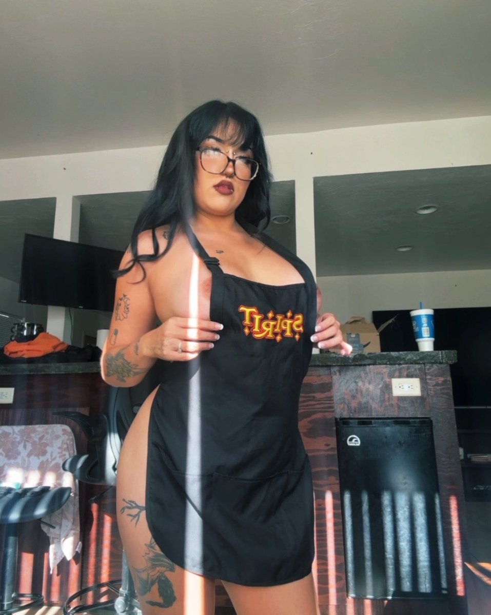 belle_loven's tweet photo. Let me know if you need help finding anything 🤭 #nsfwtwtً #onlyfans https://t.co/o6ZUrjxwCw
