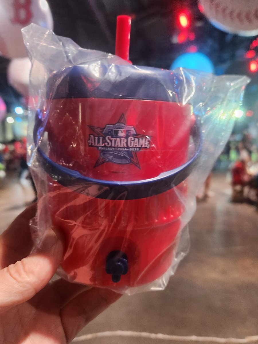 MrRedOctober_'s tweet photo. All-star game cooler cup secured! ⭐️🧉
#RingTheBell #Phillies https://t.co/CS6aAOvv2M