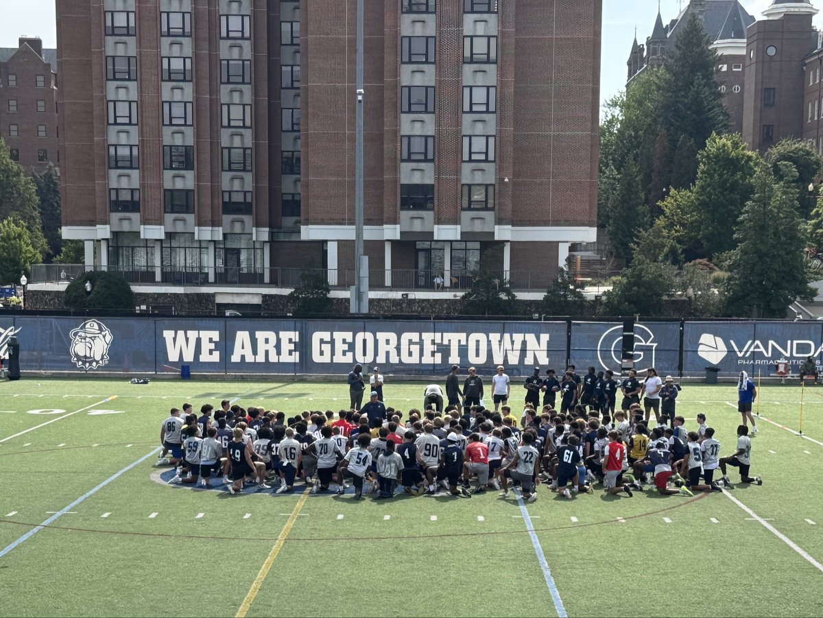 TommyBoler10's tweet photo. Had a great time competing at Georgetown today and meeting the coaching staff. @coachsgarlata @jackwmcdaniels @NiskyFB  @PRZcory https://t.co/dGEfcUg7di
